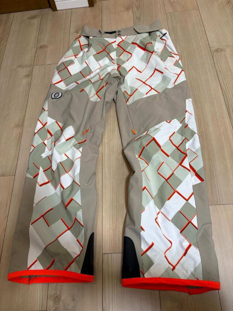 オンヨネ ONYONE PRINT OUTER JACKET ＆ PANTS