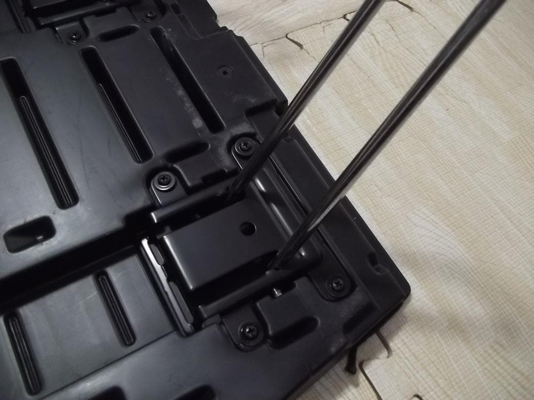 【送料無料】ダイハツ ウェイク LA700S 純正 ラゲッジボード テーブル