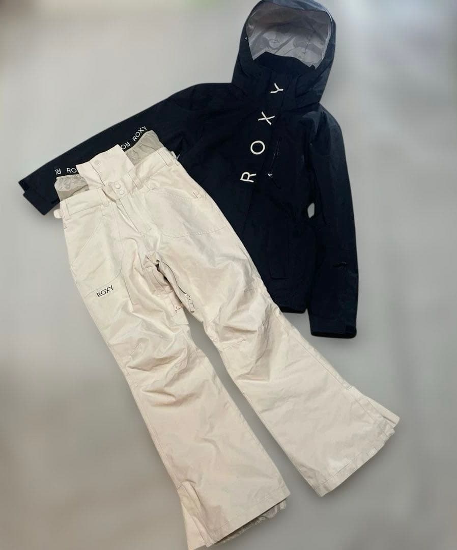 一回使用　レディースROXY スノーボードウェアセット 女性用S〜M
