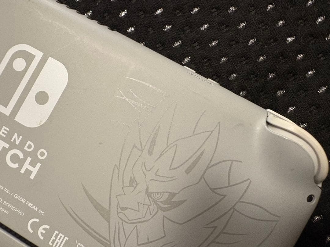 Nintendo Switch Lite ポケモンデザイン 本体のみ