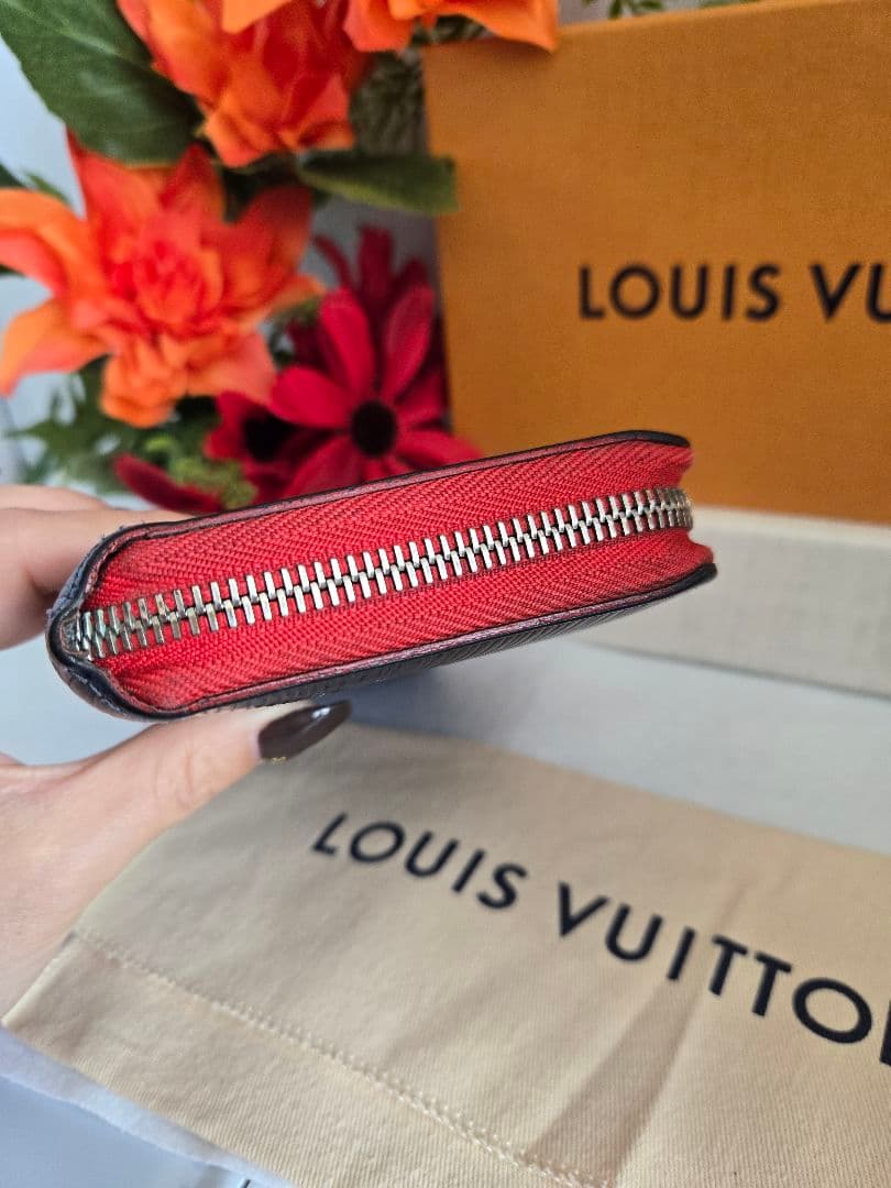 LOUIS VUITTON ルイヴィトン エピ 長財布 ジッピーウォレット☺︎