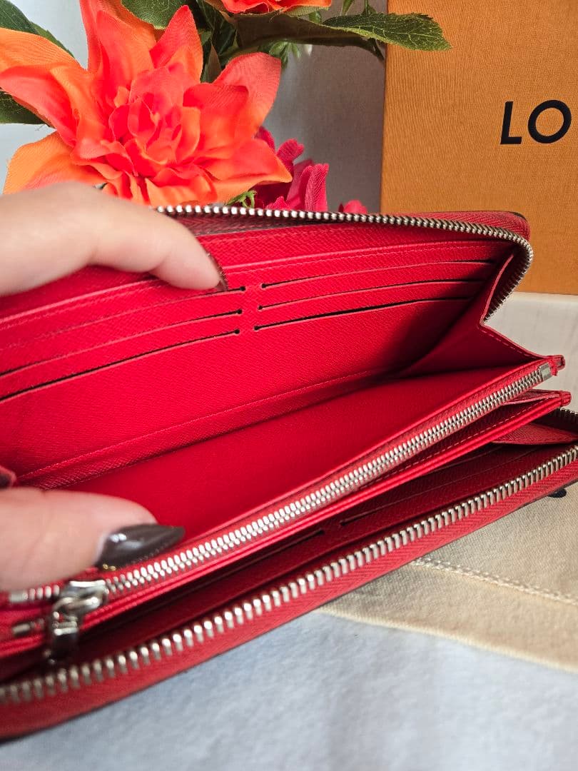 LOUIS VUITTON ルイヴィトン エピ 長財布 ジッピーウォレット☺︎