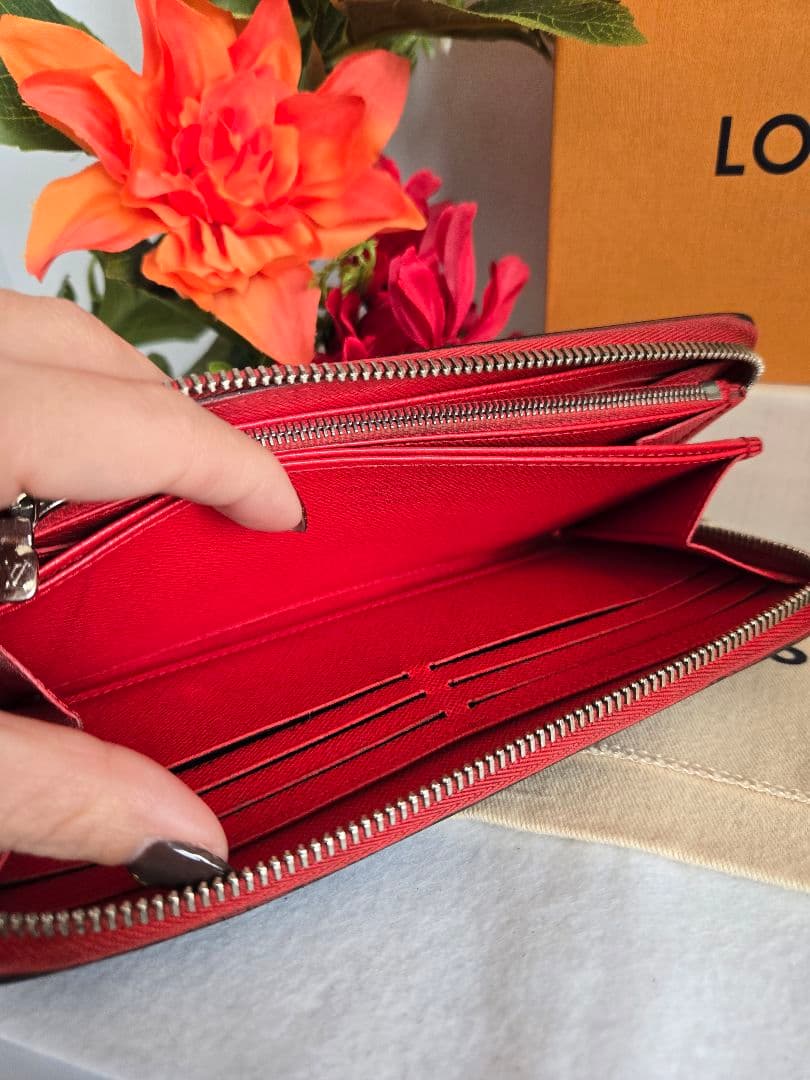 LOUIS VUITTON ルイヴィトン エピ 長財布 ジッピーウォレット☺︎