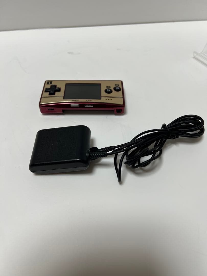 ゲームボーイミクロ GAME BOY micro ファミコンバージョン