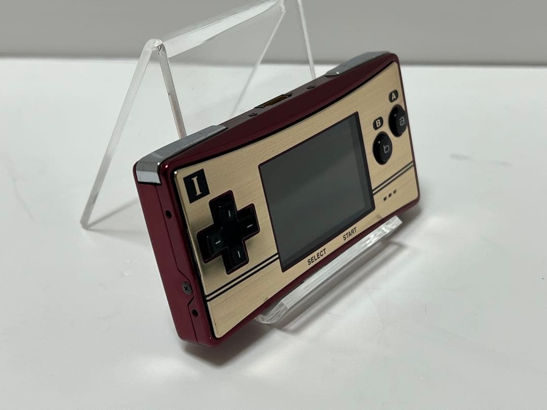 ゲームボーイミクロ GAME BOY micro ファミコンバージョン