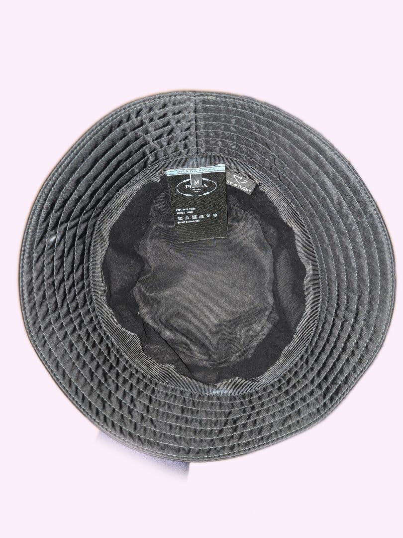 PRADA 黒 バケットハット M