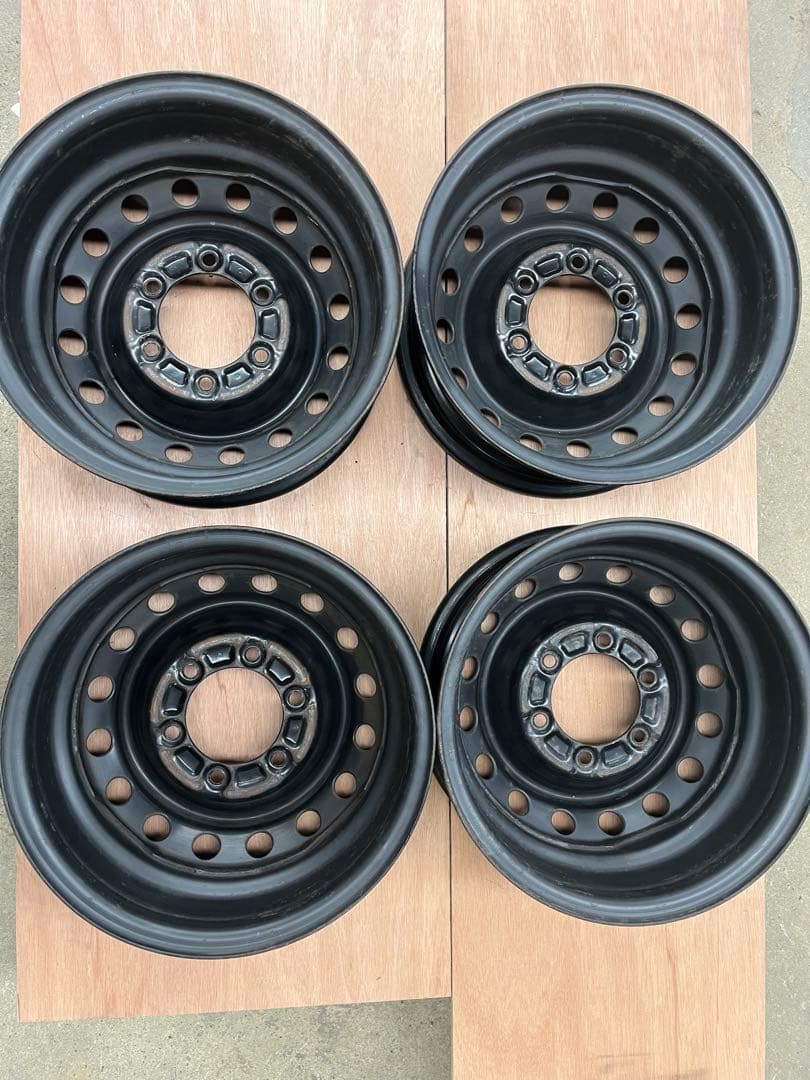 ハイエース純正スチール15インチ 4個セット、デイトナ風センターキャップ付