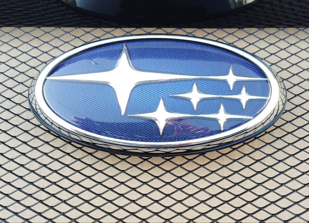 スバル　レヴォーグVM系前期型フロントグリル