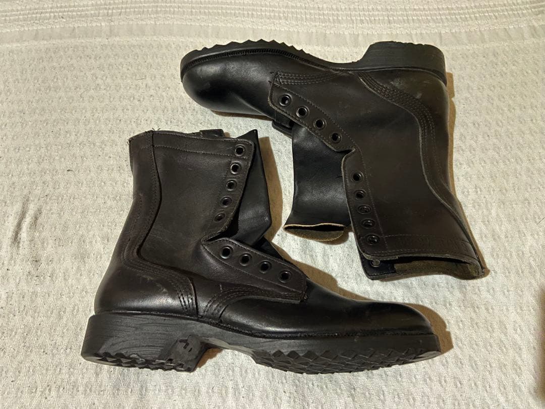 米軍放出品　デッドストック　ミリタリーコンバットブーツ　8W 26cm 幅広