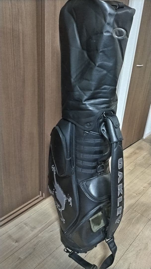 OAKLEY　オークリー　キャディバッグ　黒