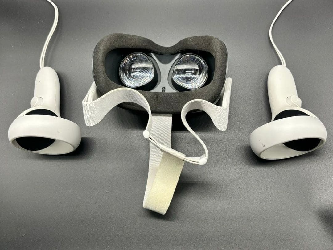 t*l様  Quest2 64G コントローラー　ヘッドストラップ付