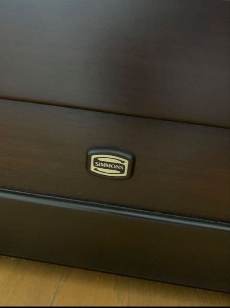 Simmons セミダブルベッド 収納付き・マットレス美品【直接引き取り可】