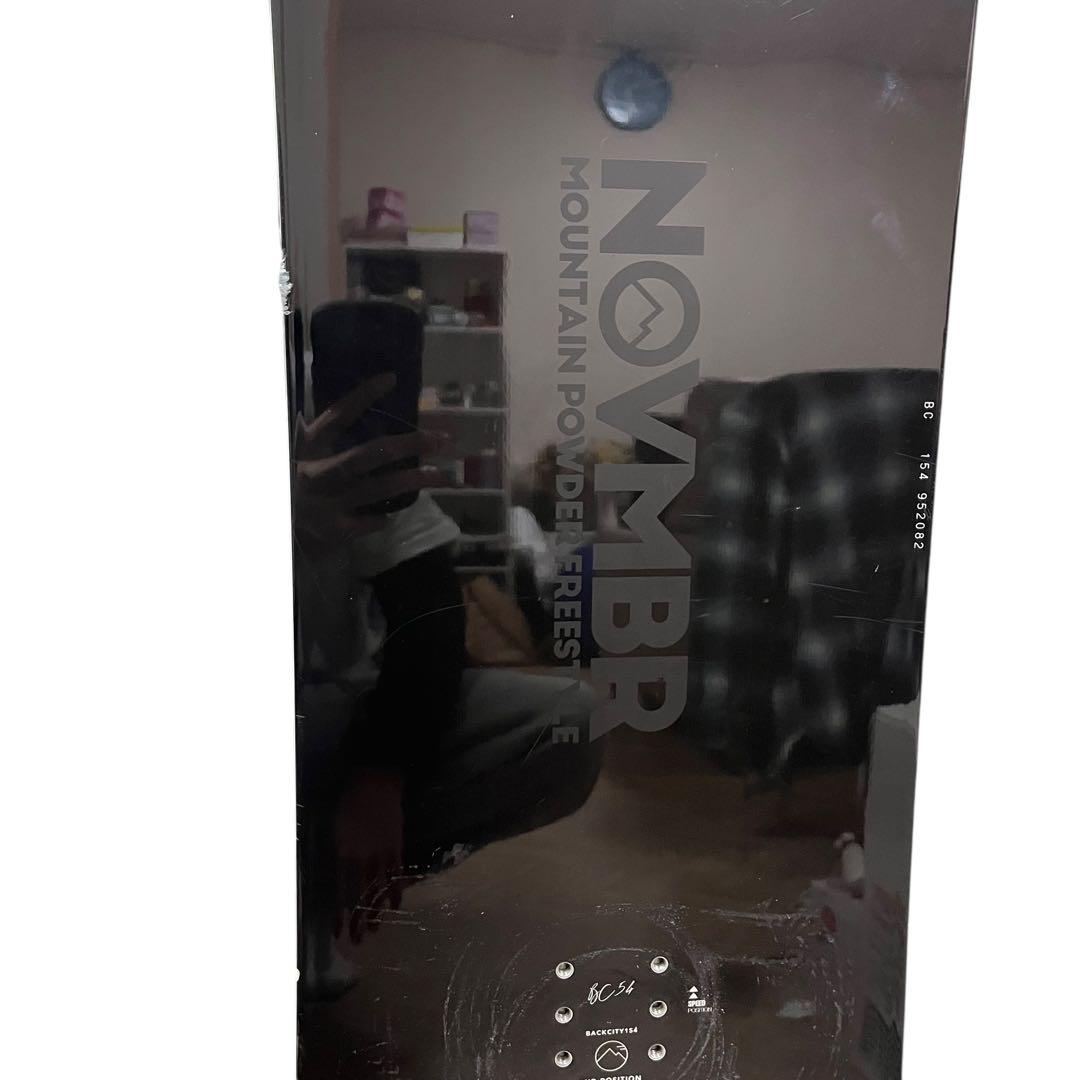 ノベンバー　バックシティー　154 november BACKCITY