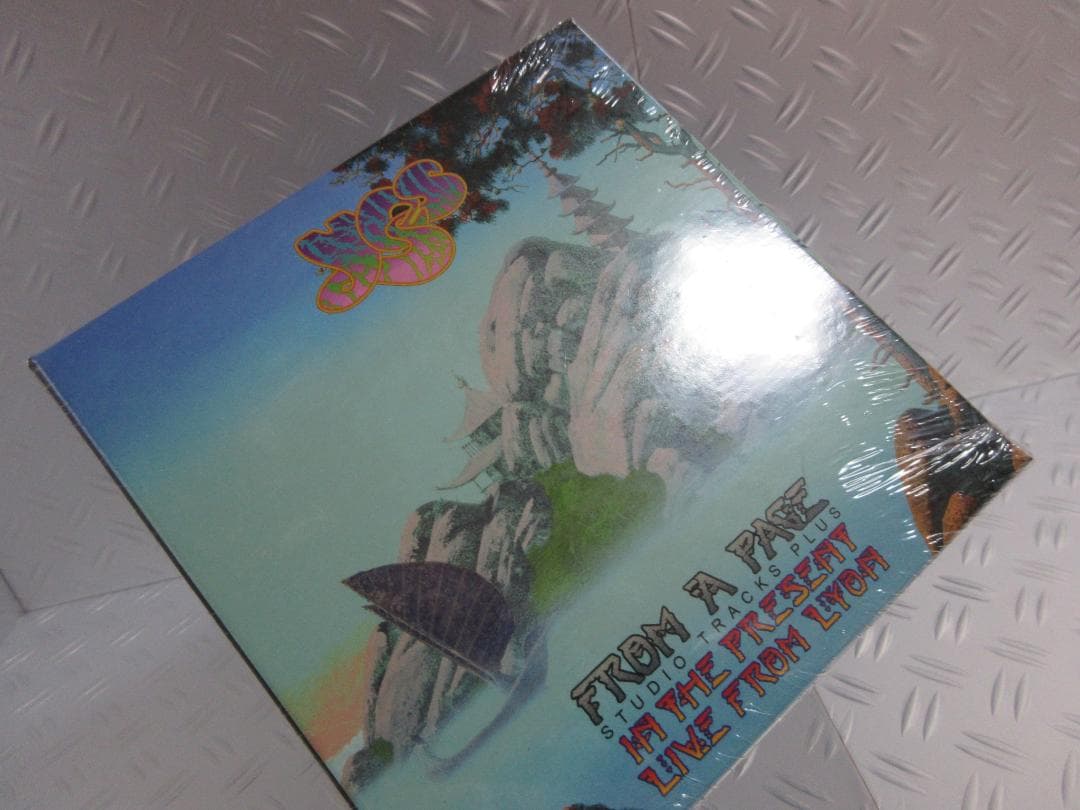 ★YES / FROM A PAGE★イエス◇3枚組BOX◇限定盤◇新品未使用