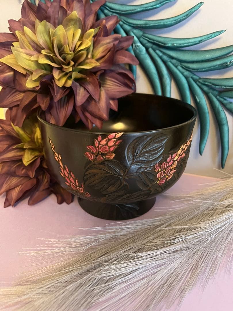 川添日記おおぶり椀　 草木彫漆器