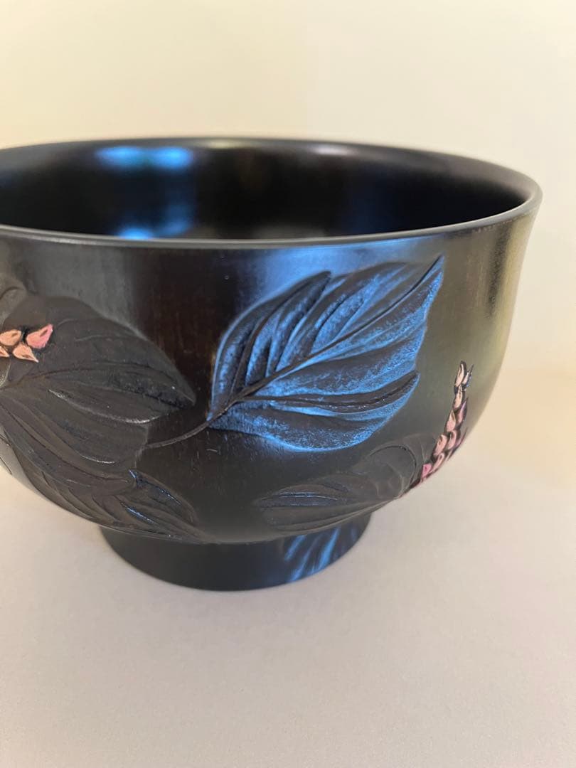 川添日記おおぶり椀　 草木彫漆器