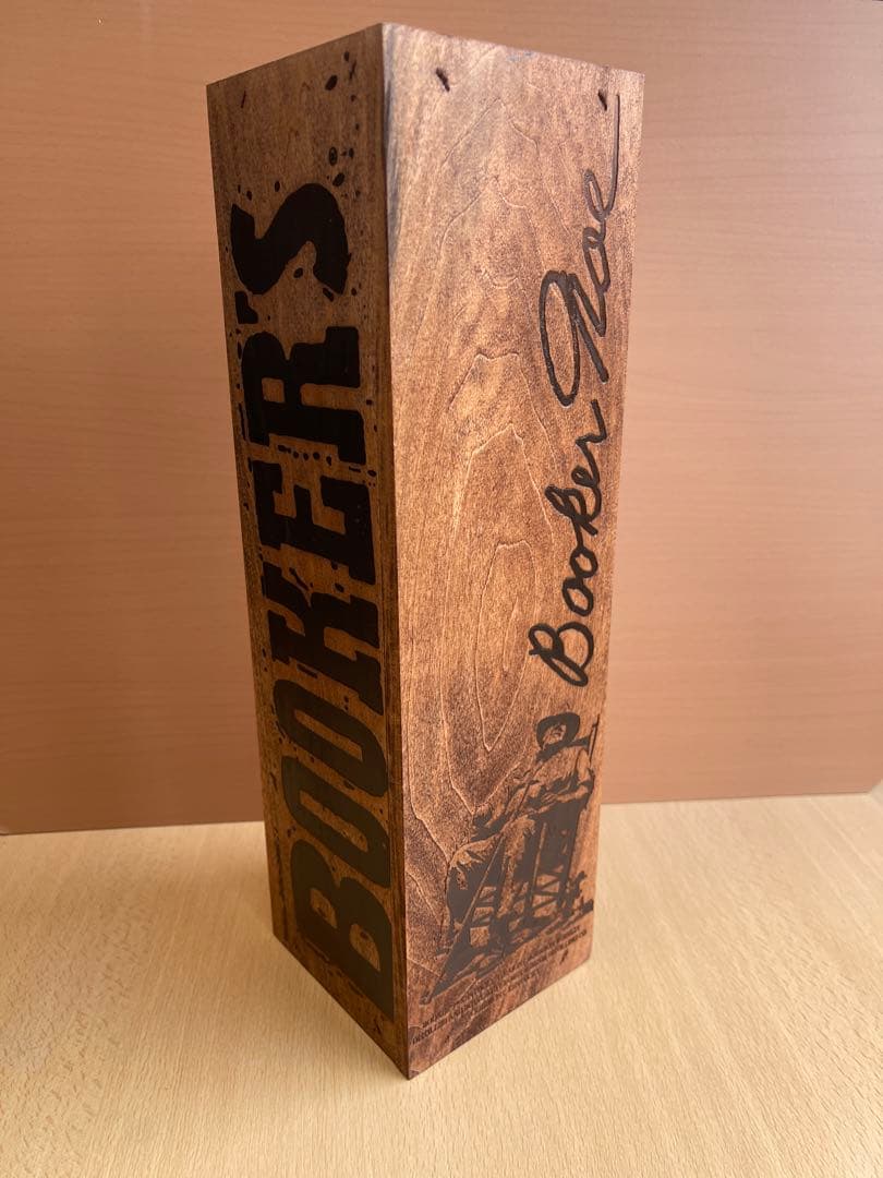 入手困難　ブッカーズ 2019-01E バーボンウイスキー 750ml 木箱付