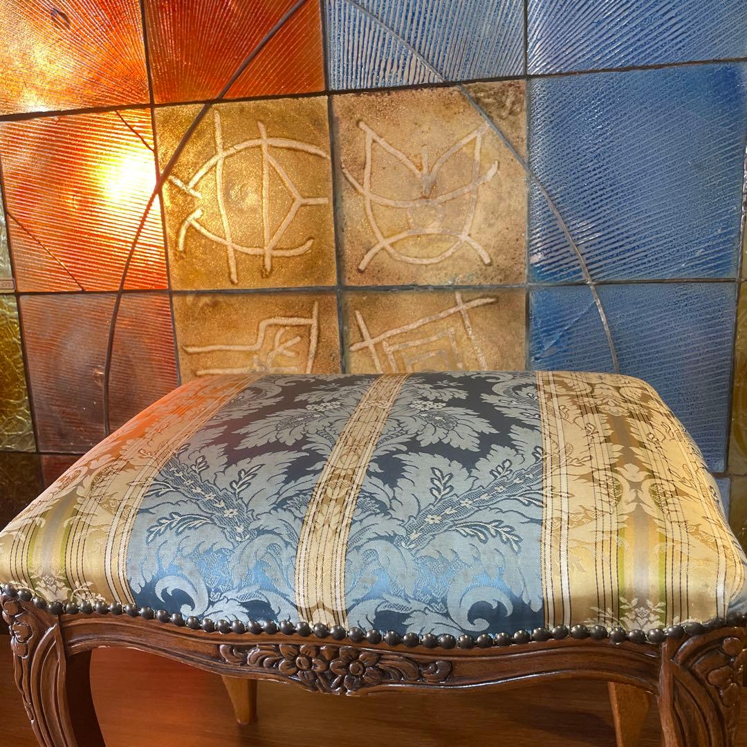 お値下げ‼︎ イタリア製猫脚スツール