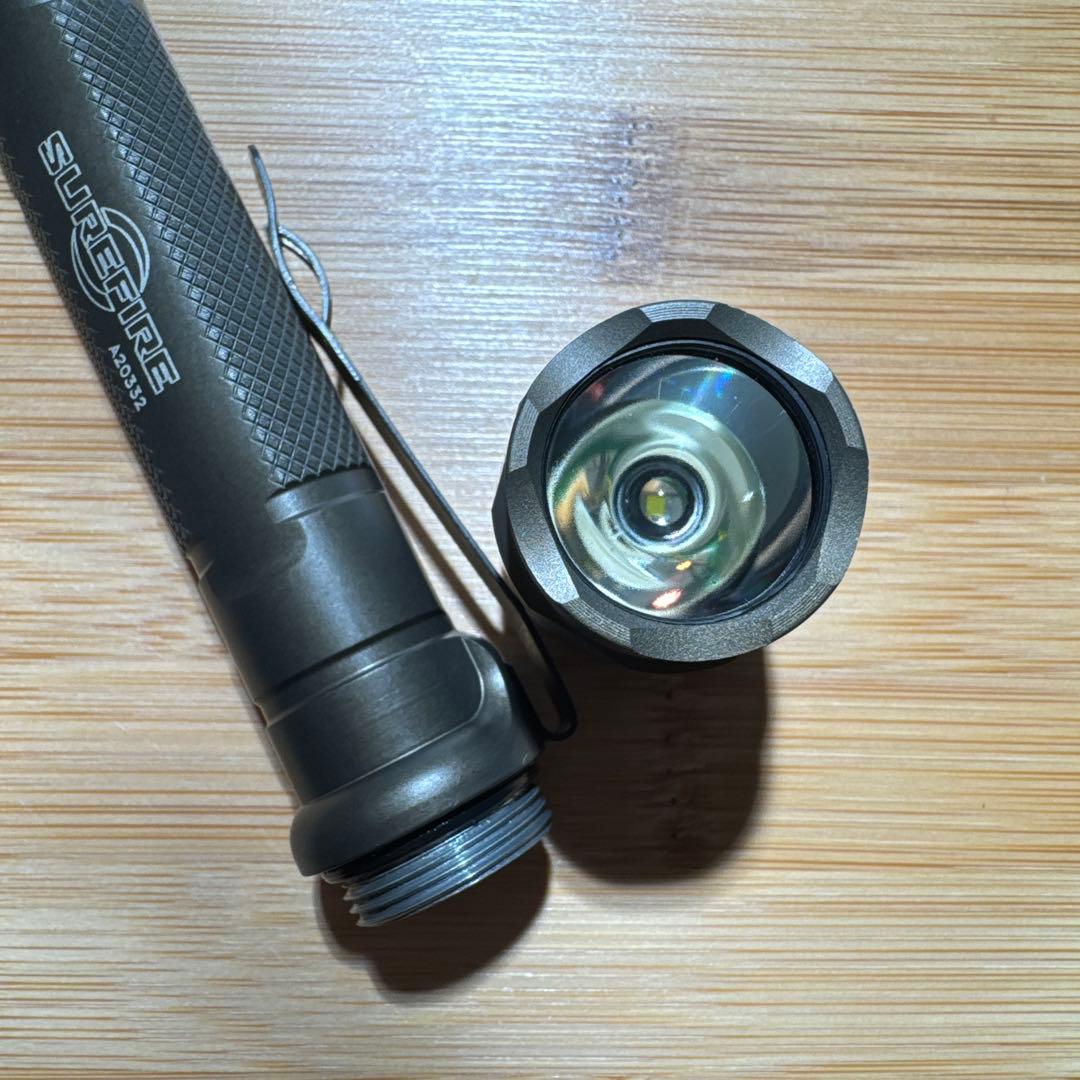 SUREFIRE E2LAA OUTDOORSMAN 前期型 廃番 希少