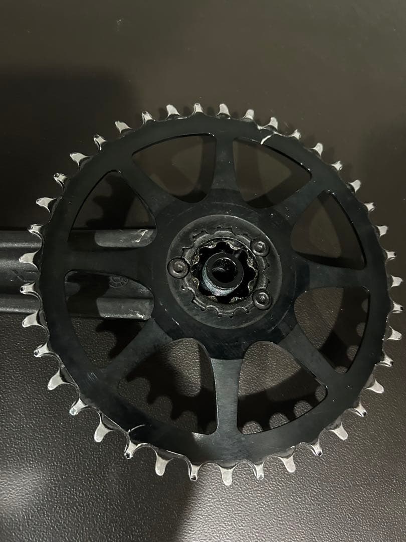 【BOMBTRACK クランクセット】SAMOX製　シングル用