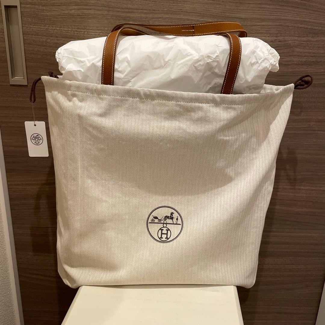 新品未使用品！ HERMES カバセリエ31 ゴールド