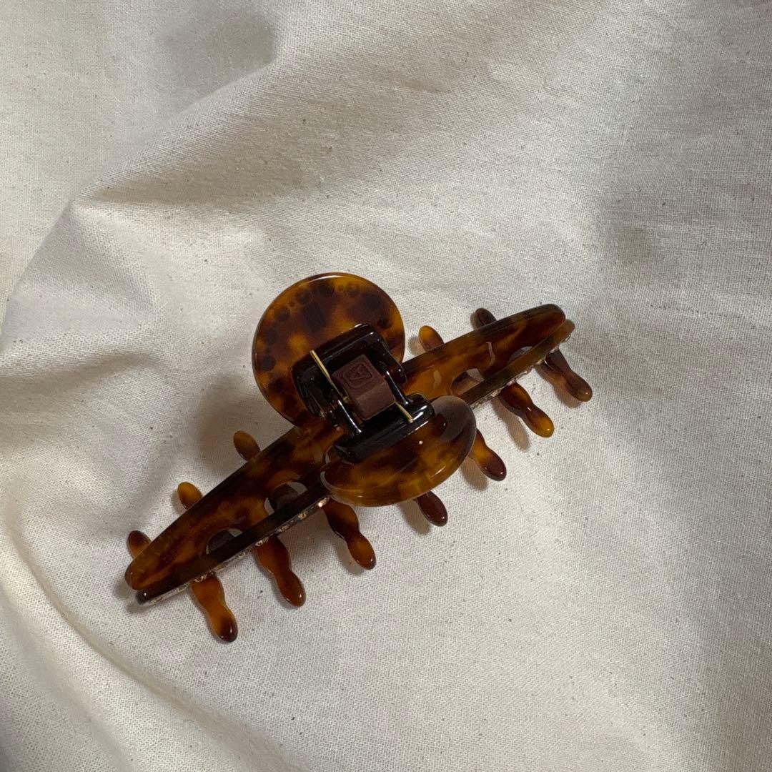 美品アレクサンドルドゥパリ　ヘアクリップ