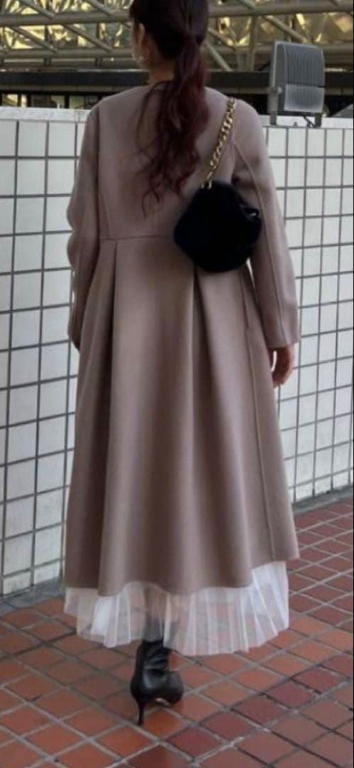 ノーカラーリバーコート