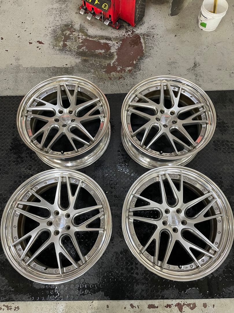 グノーシスCVX 22インチ　4本　ゆうひ