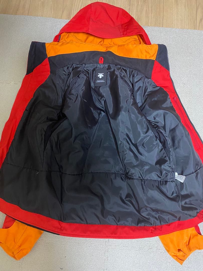 Nordica チームスキーウェア （デサントSサイズ赤/オレンジ/黒）