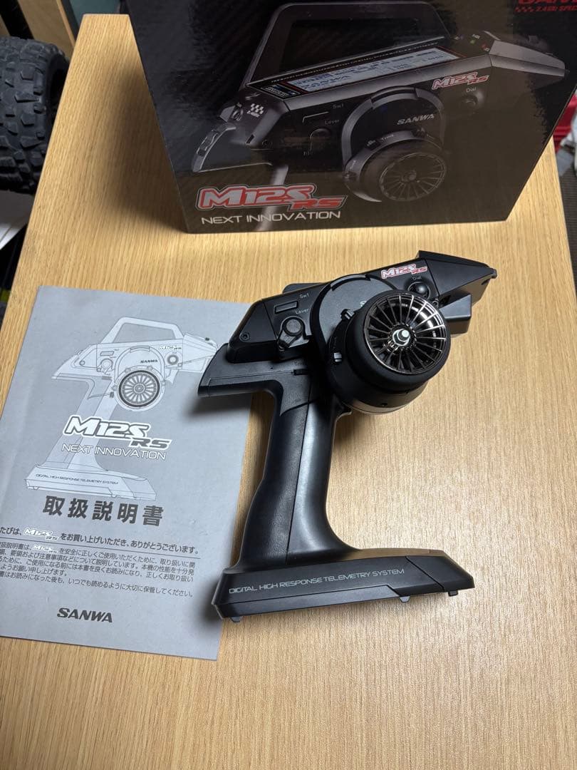 c*n様 サンワSANWA M12S RS ラジコン送信機