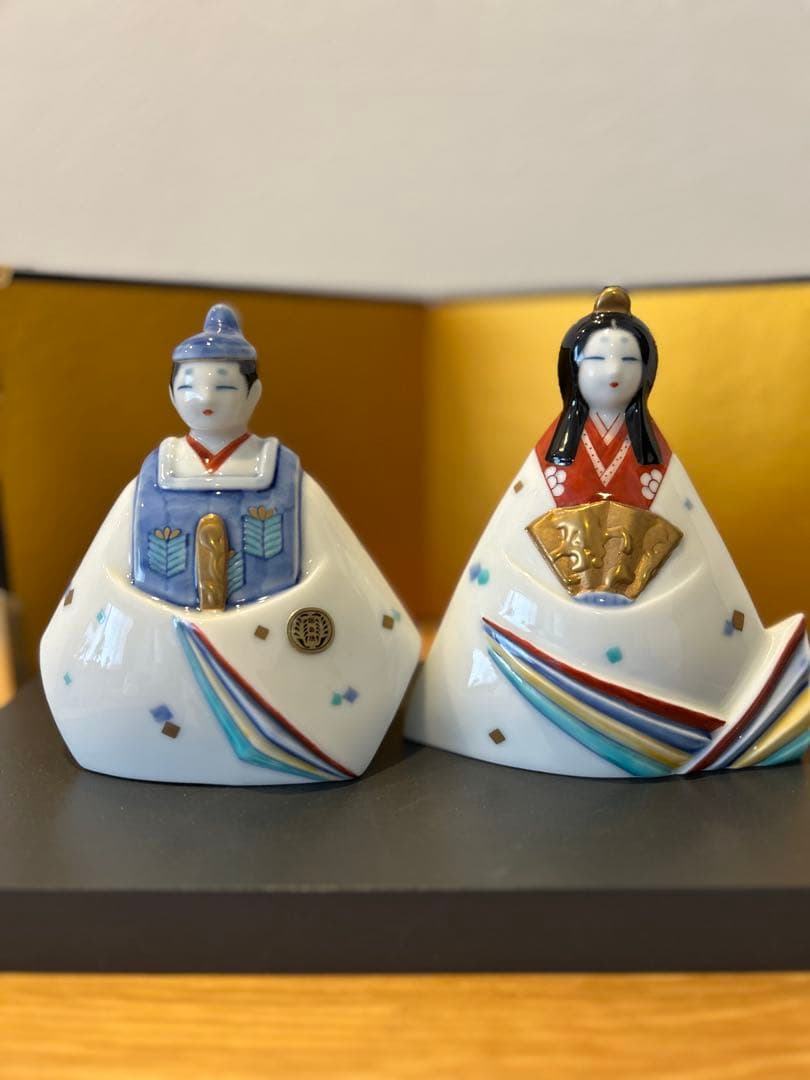 雛人形　伊万里焼（鍋島焼）伝統雛人形 陶器製
