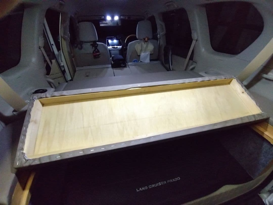 プラド150 7人乗り用ベッド