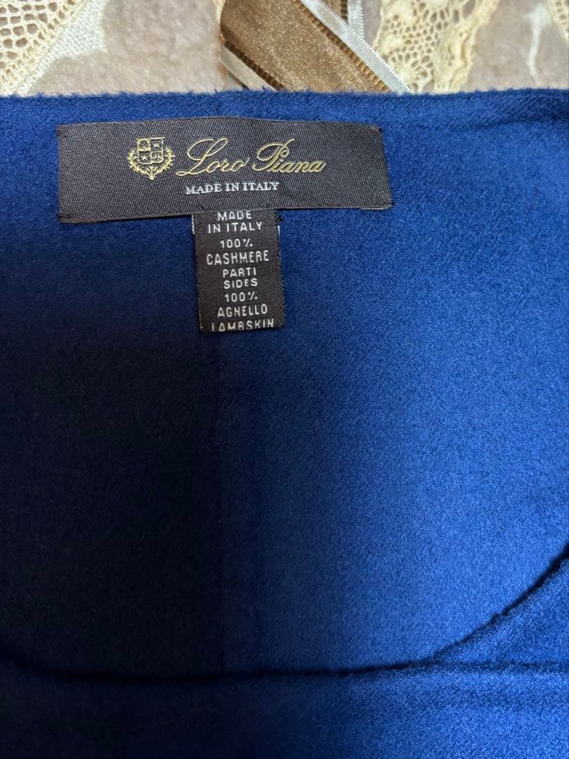 美しいロイヤルブルーロロピアーナカシミアオンリーダブルポンチョ、ケープ、マント