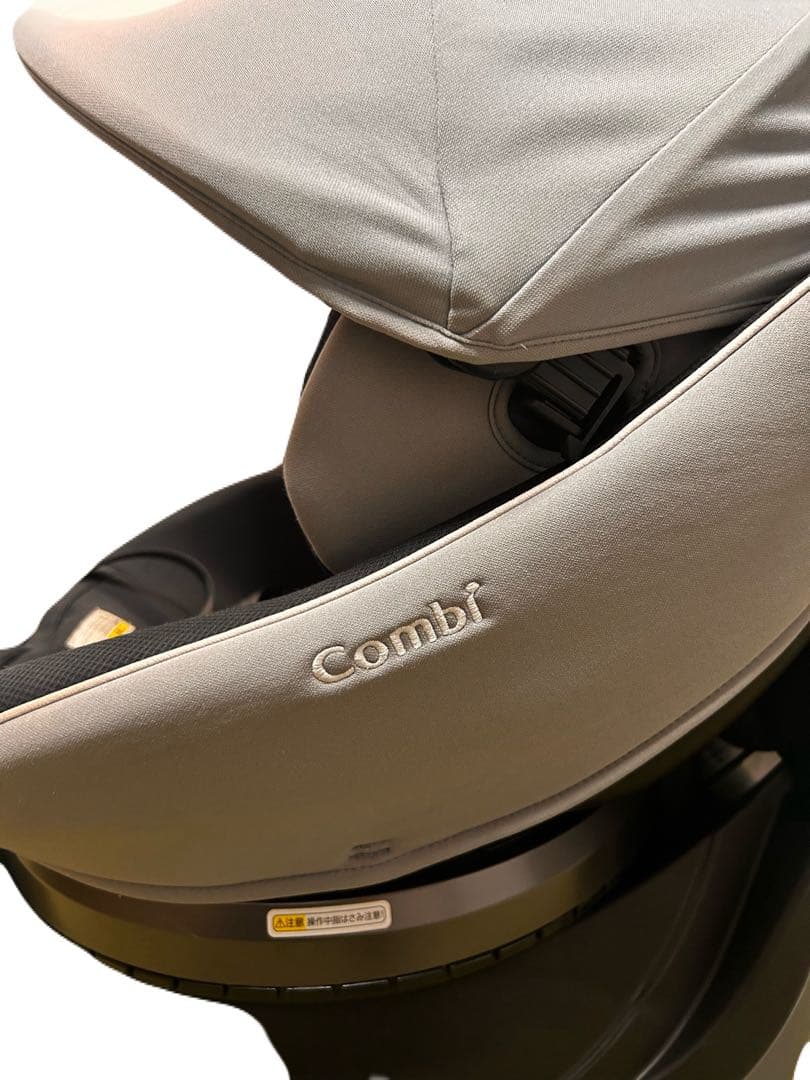 コンビ　チャイルドシート クルムーヴスマートISOFIX（型式CGーUIG）