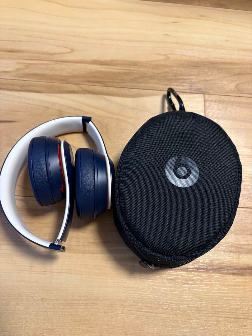 ★極美品★ Beats ワイヤレスヘッドホン 収納ケース付き
