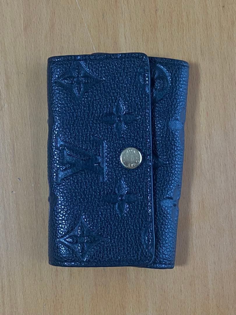 ルイヴィトン ミュルティクレ6 キーケース モノグラムアンプラント