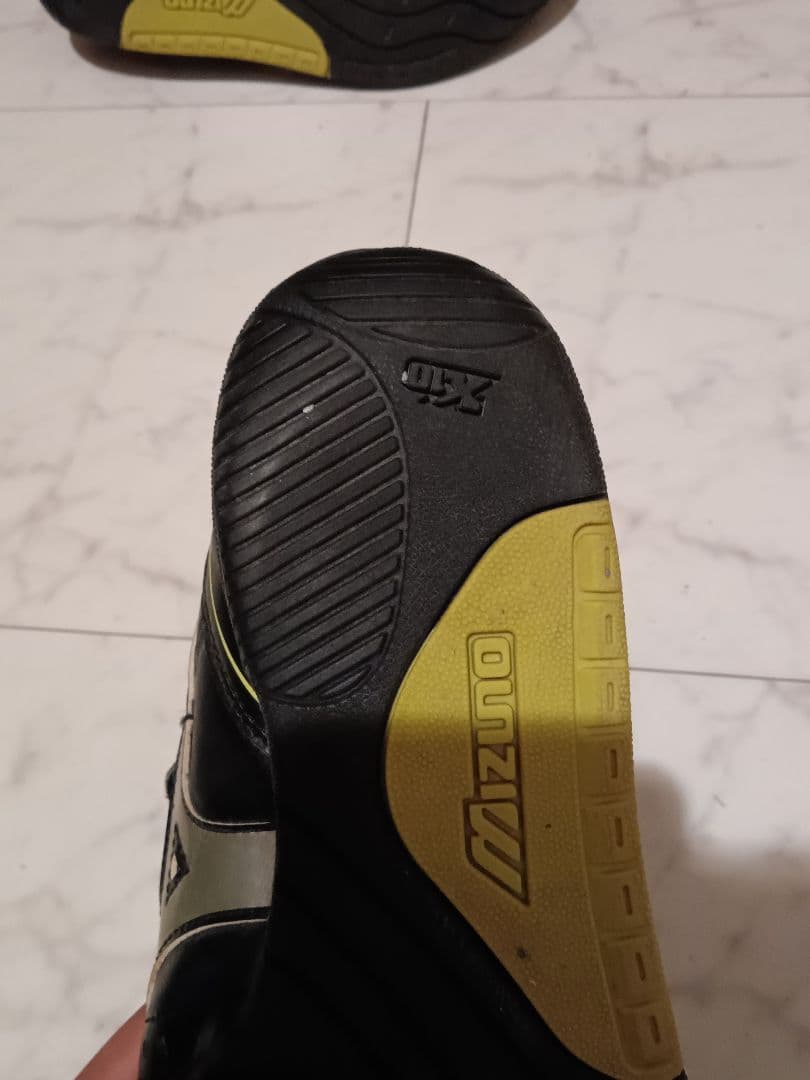 ミズノ 砲丸投げシューズ