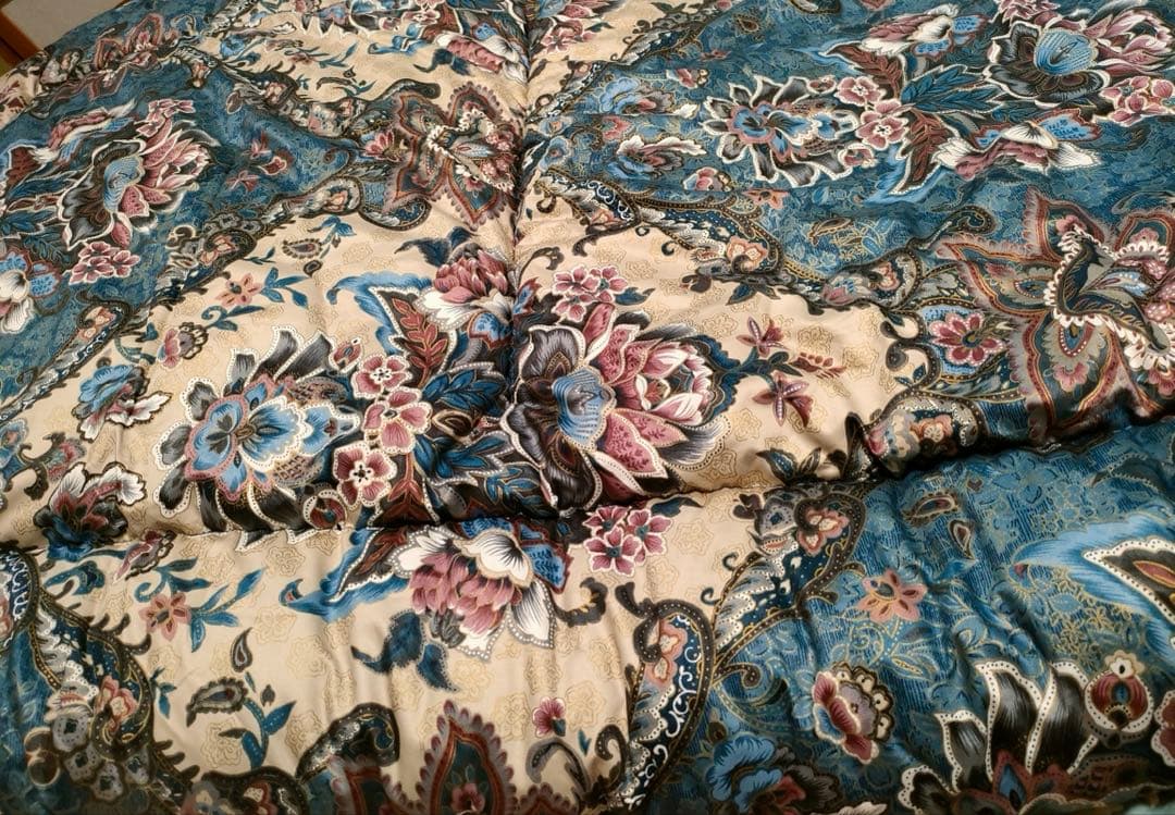 きぃちゃん　　シングルベージュ　抱き枕150&ファスナー付きカバー黄緑