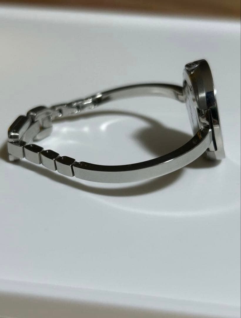 FENDI フェンディ腕時計ファー付き