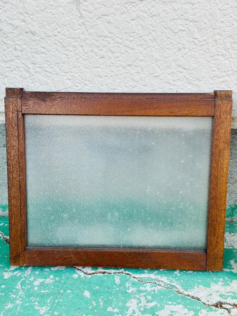 【昭和レトロ】木製窓　レトロ　木扉　スリガラス　小窓　アンティーク