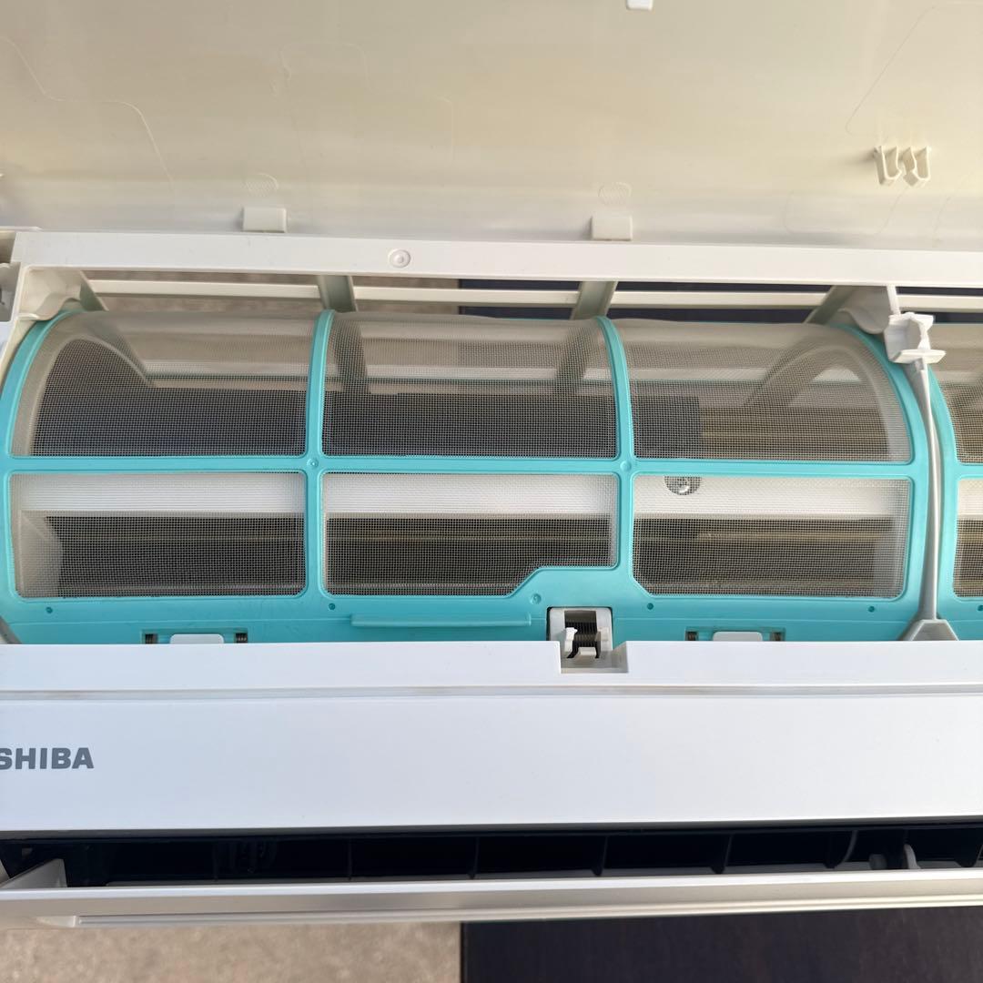 あこ東芝　ルームエアコン　RAS-G221P (W) 2021年製