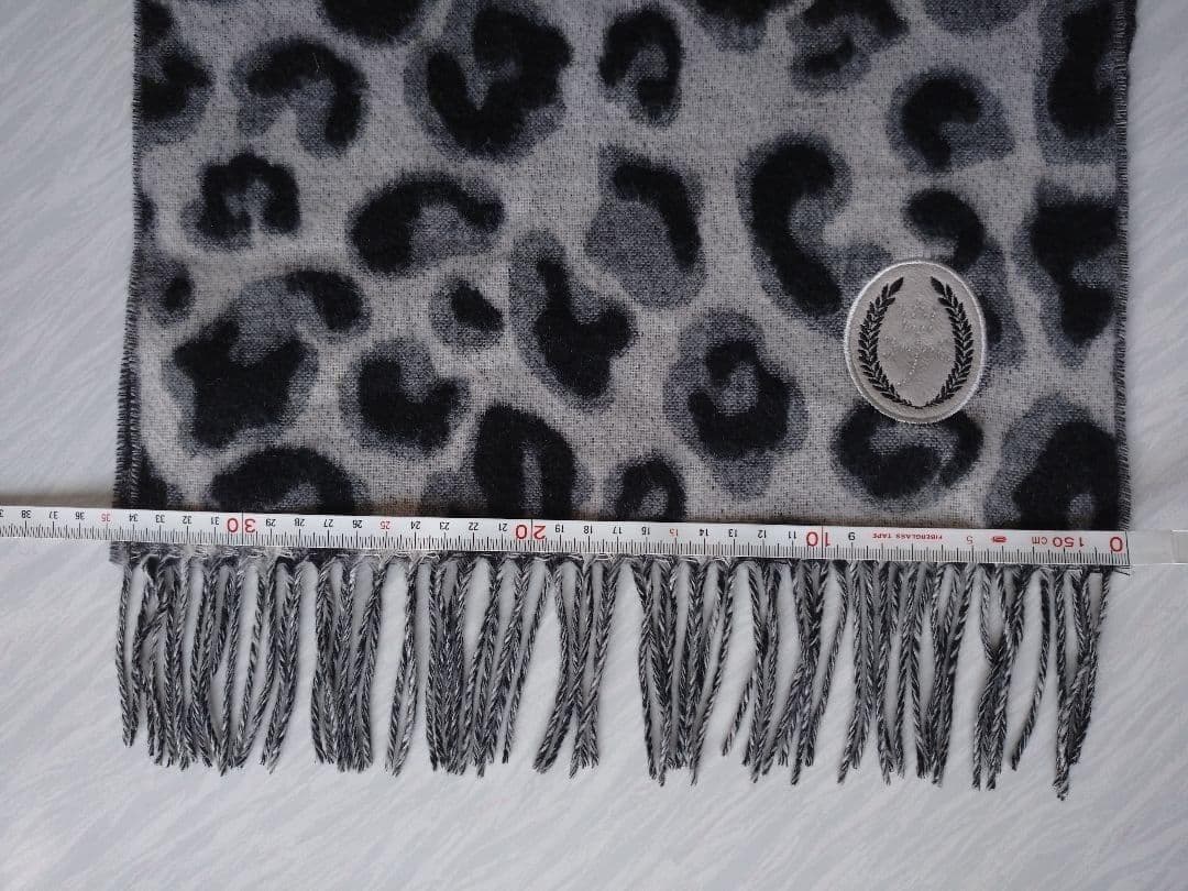 カステルバジャック　マフラー　ホワイト/ブラック/グレー