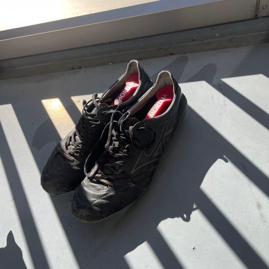 ミズノ　モレリアネオ2β限定デザイン