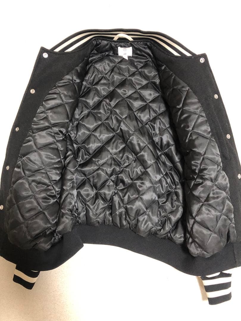 Disney 100  スタジャン　サイズM値下げした