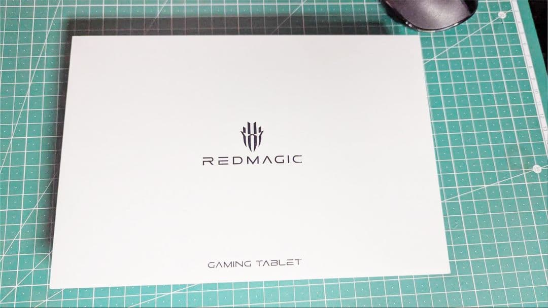 REDMAGIC Astra ゲーミングタブレット