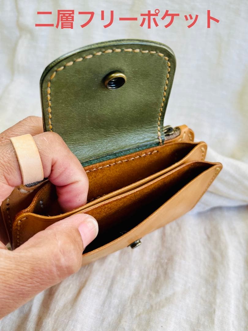 牛ヌメ革ミドルウォレット　本革を手縫いで製作したハンドメイドのオリジナルデザイン