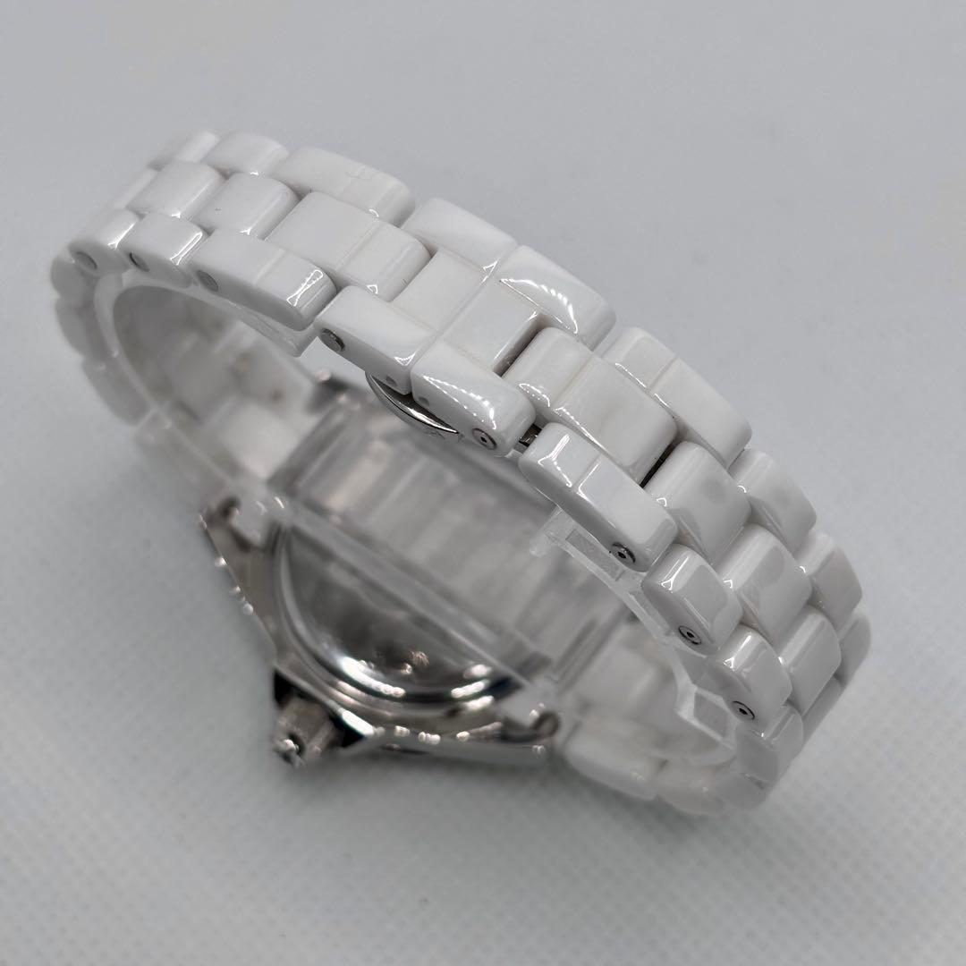 wekyサンリオ ハローキティ スワロフスキー レディース 稼働品 新品電