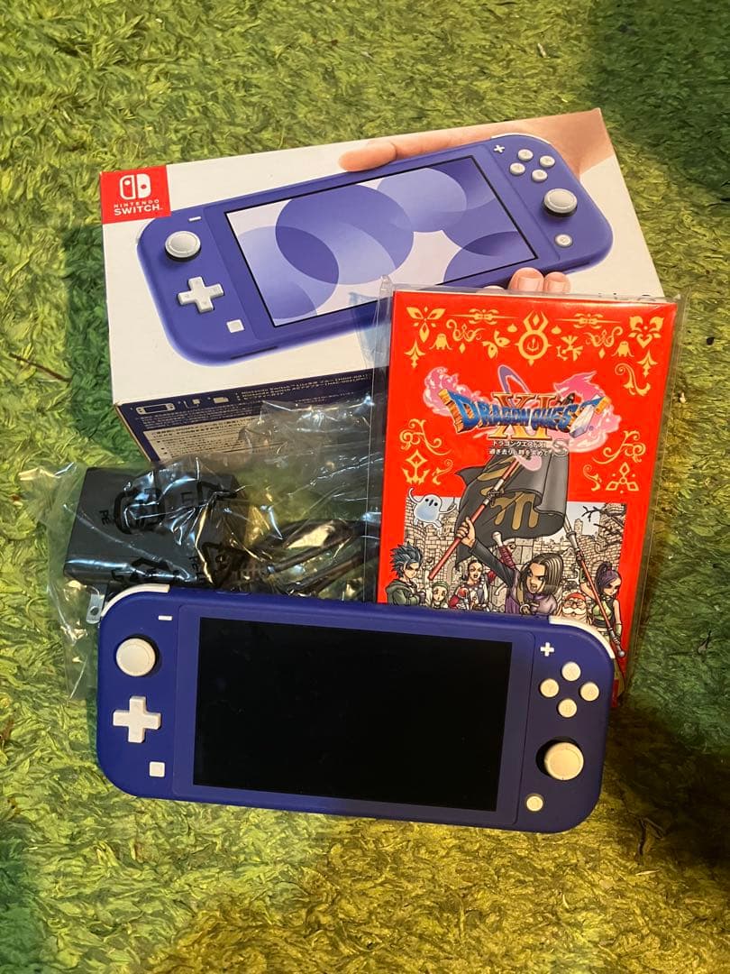 Nintendo Switch Lite パープル 本体 ドラクエ11s付き