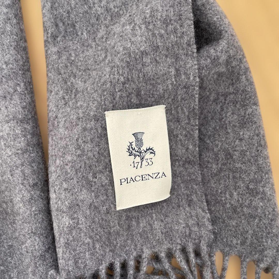 ピアチェンタPIACENZA ビームスFグレー マフラー カシミヤ100%