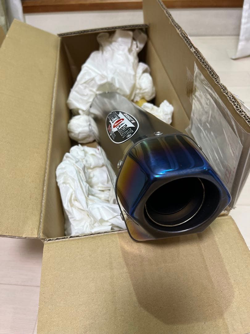 BEET:ビートR-Evo TypeII 汎用 左サイレンサー400クリアチタン